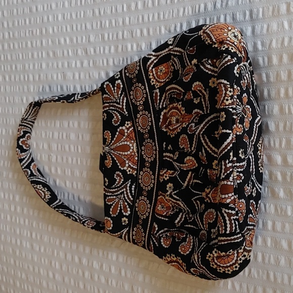 ⭐Host Pick⭐Compact Vera Bradley Quilted Hannah Bag in Cafe Latte Shade - Picture 4 of 9
